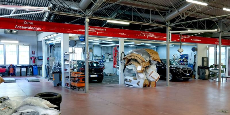 Riparazione danni grandine auto Bologna