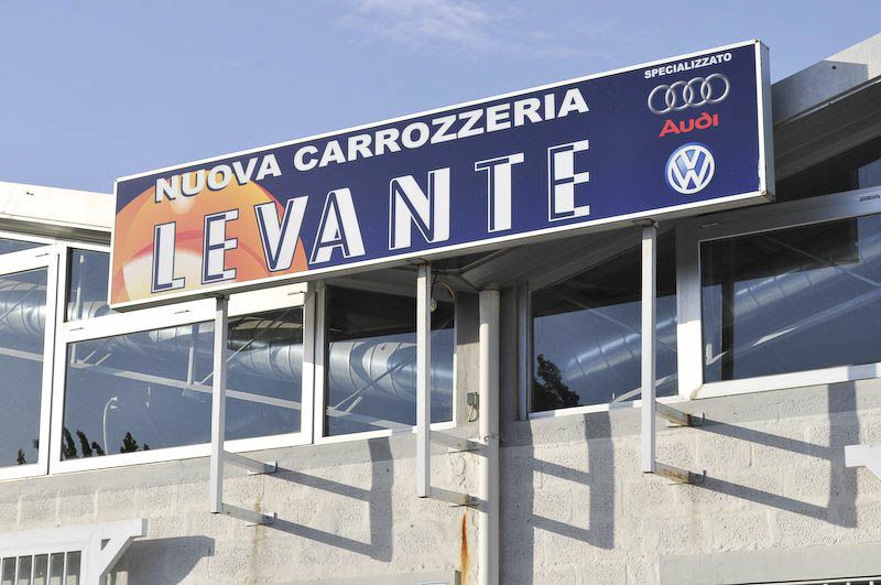 Carrozzeria a Bologna Nuova Carrozzeria Levante Gallery foto